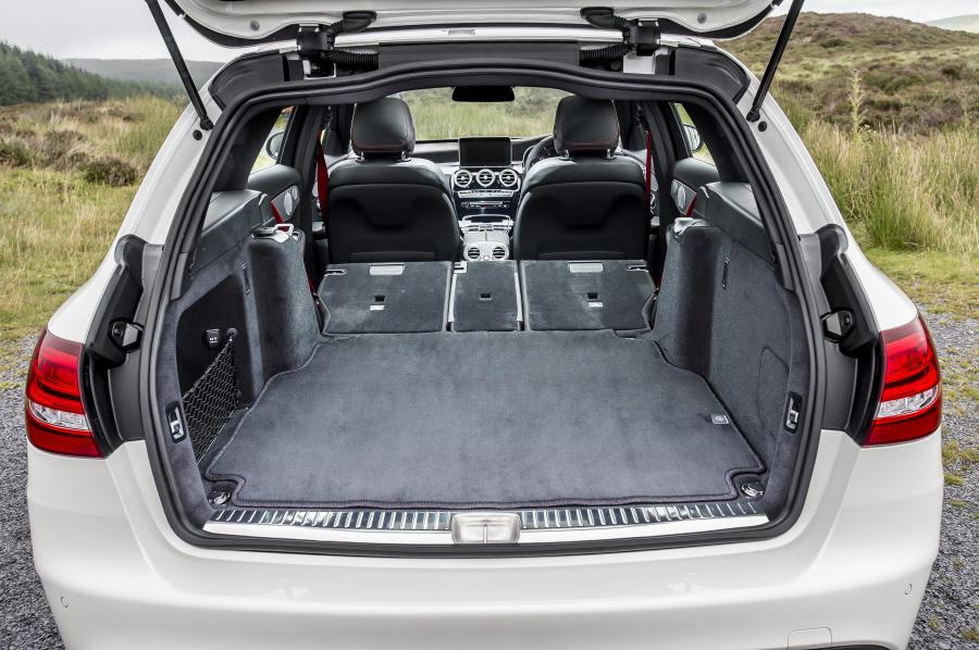 Багажник Mercedes-AMG C43 4Matic Estate 2016 года  (UK) (фото 8 из 30)
